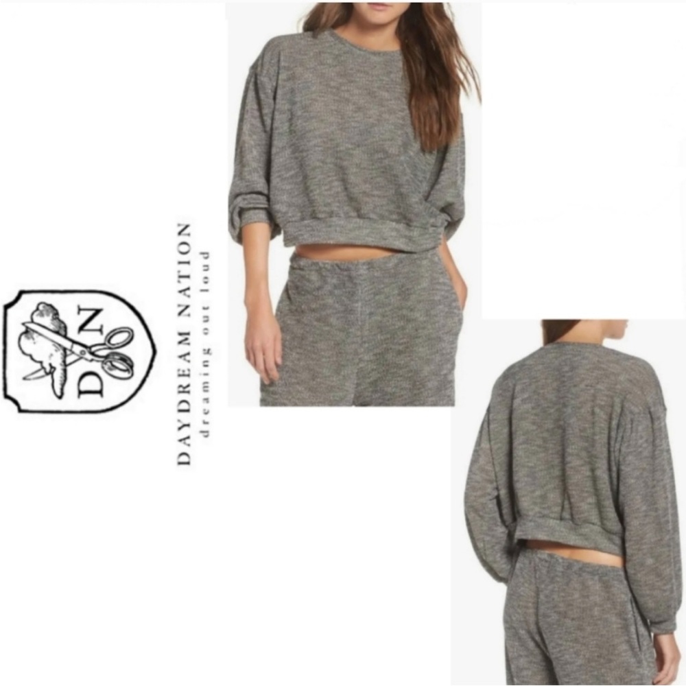 NWT Revolve Daydream Nation Sweater Terry Sweatshirt in Black/White XS or Small